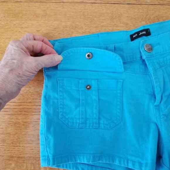 Nell Jeans Stretchy Shorts w/Button & Zipper Closure & Front Snap-close Pockets - Picture 4 of 10